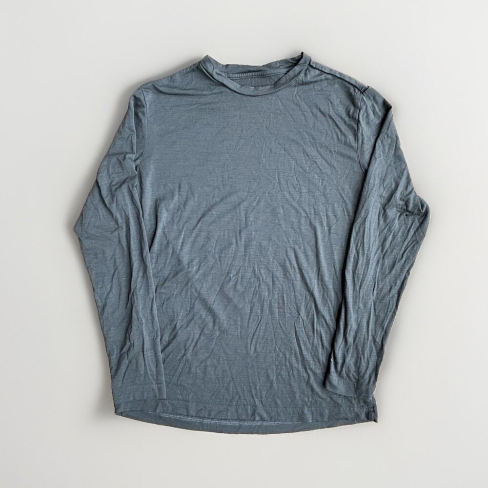 Merino Tech Wool Base Layer Top Women's Size Small Long Sleeve Gray Breathable